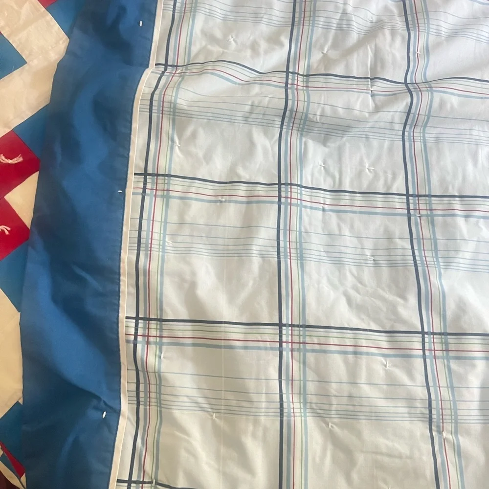 VNTG Handmade Cotton Red White Blue Colorful King Size Quilt Top  91 x 75‎